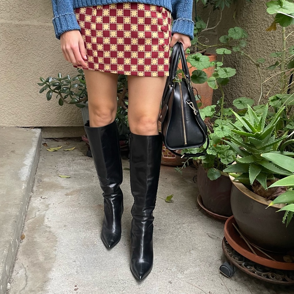 Black Burberry all leather heeled boots